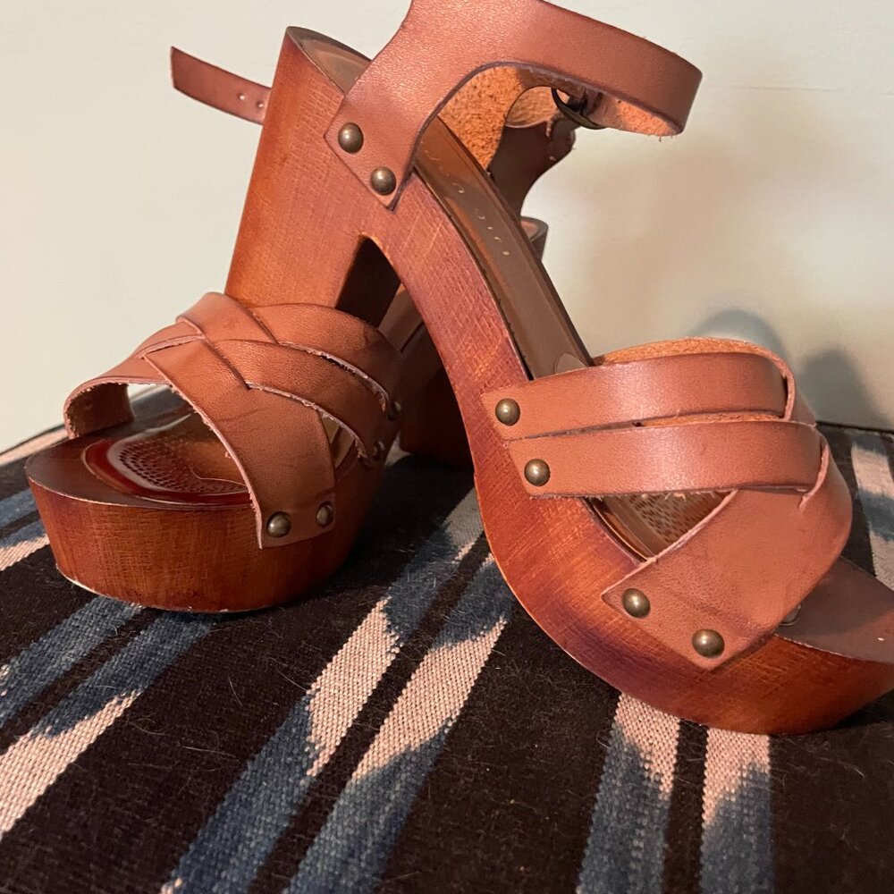 Madden Girl leather platform sandals